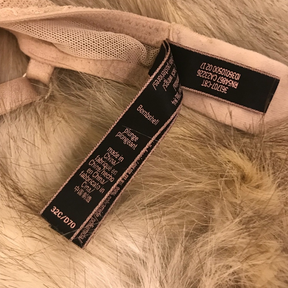 Bra💕 - Picture 2 of 2